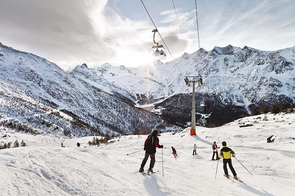 Ski-/ und Snowboardfahren im Saastal